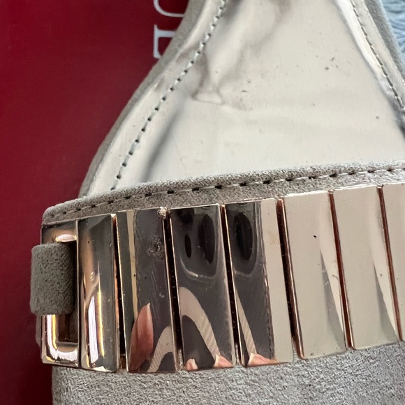 New never worn - Picture 4 of 4